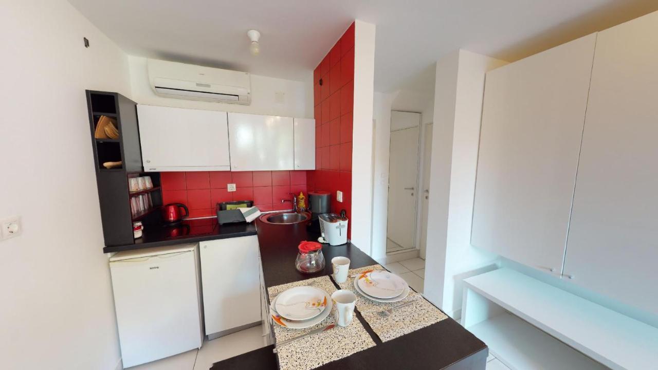 Number 5 Apartment Pakostane Ngoại thất bức ảnh