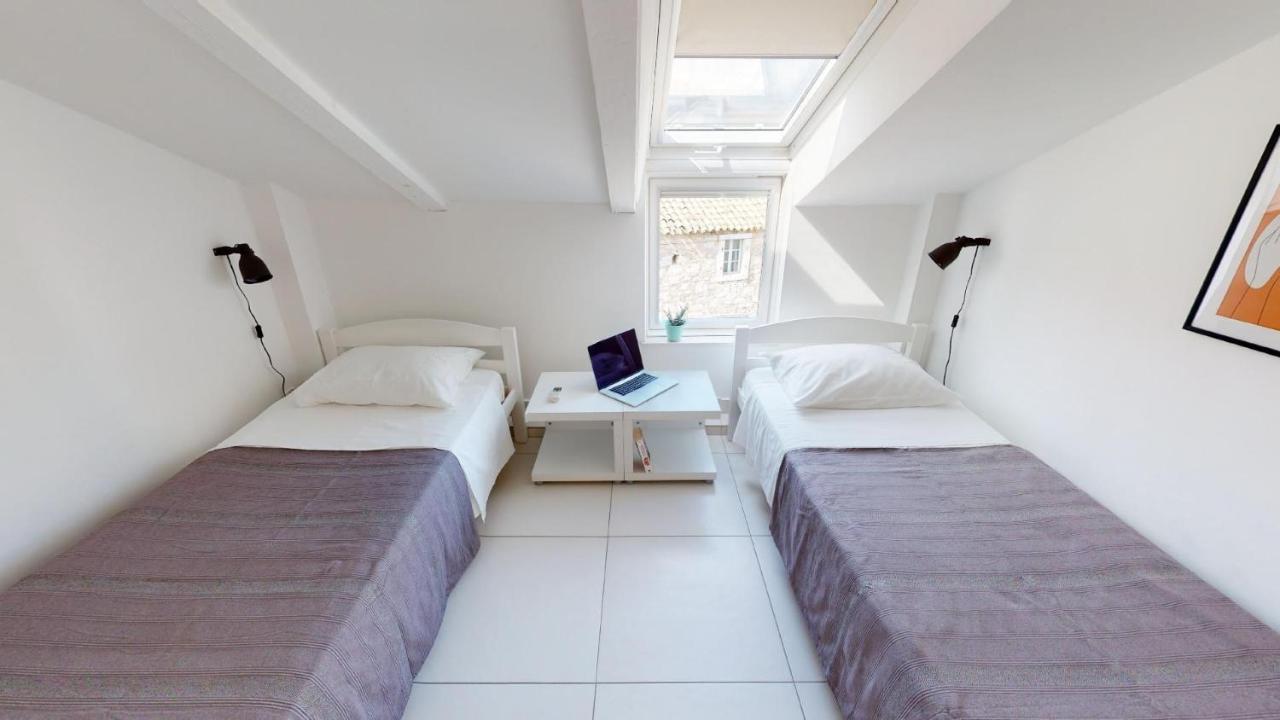 Number 5 Apartment Pakostane Ngoại thất bức ảnh