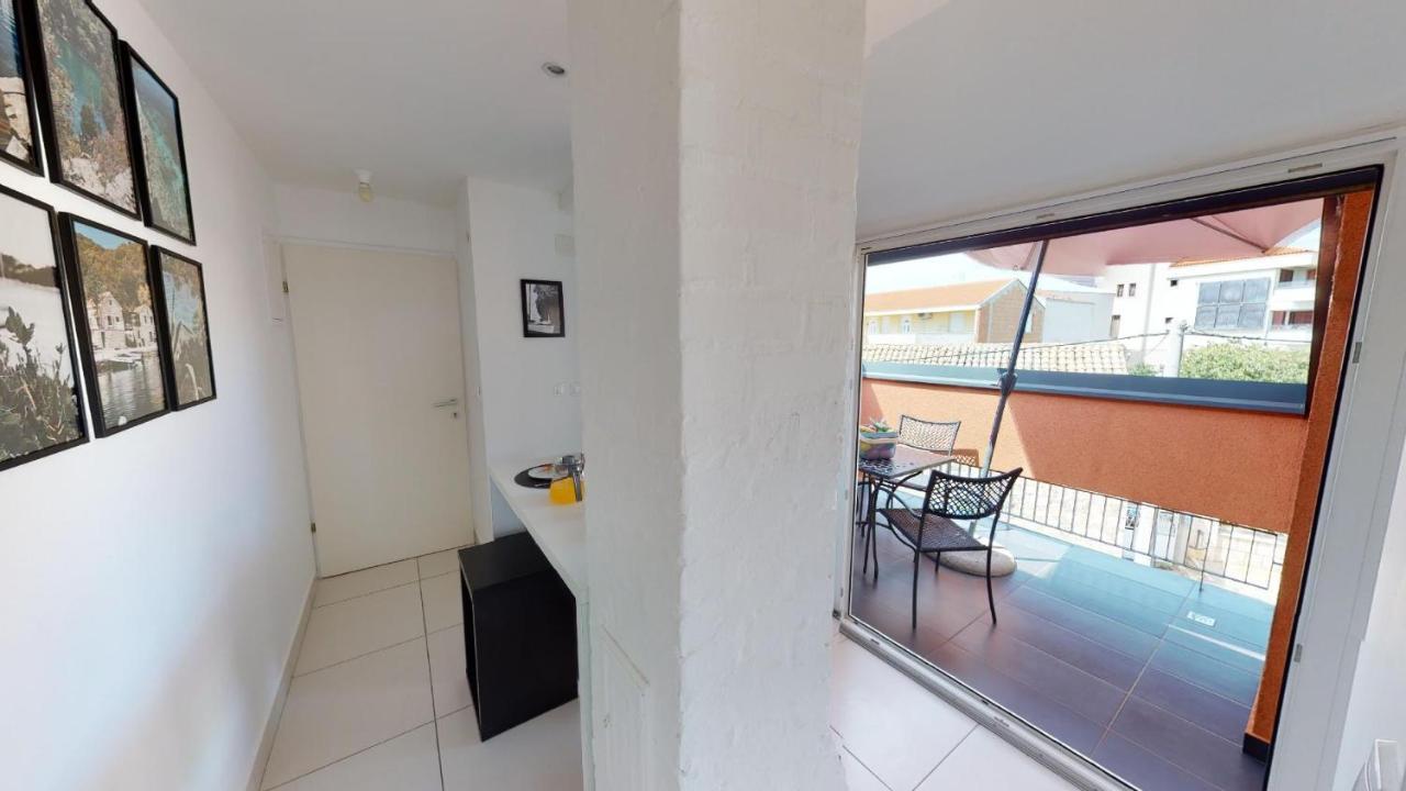 Number 5 Apartment Pakostane Ngoại thất bức ảnh