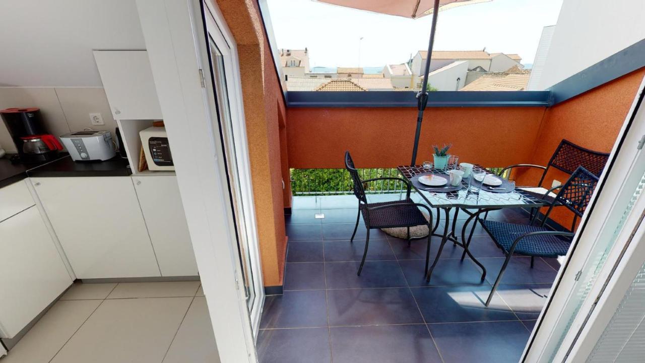 Number 5 Apartment Pakostane Ngoại thất bức ảnh