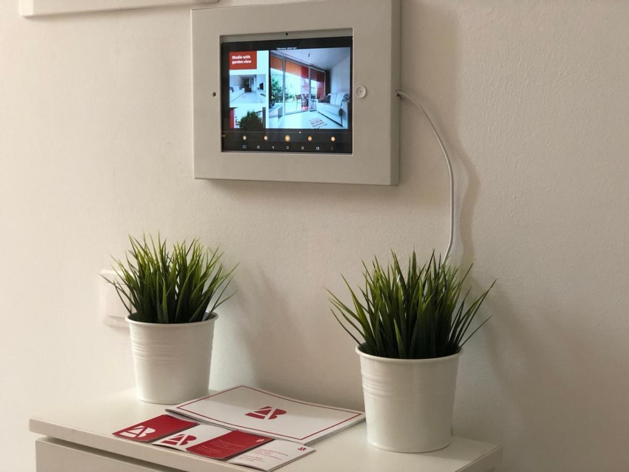 Number 5 Apartment Pakostane Ngoại thất bức ảnh